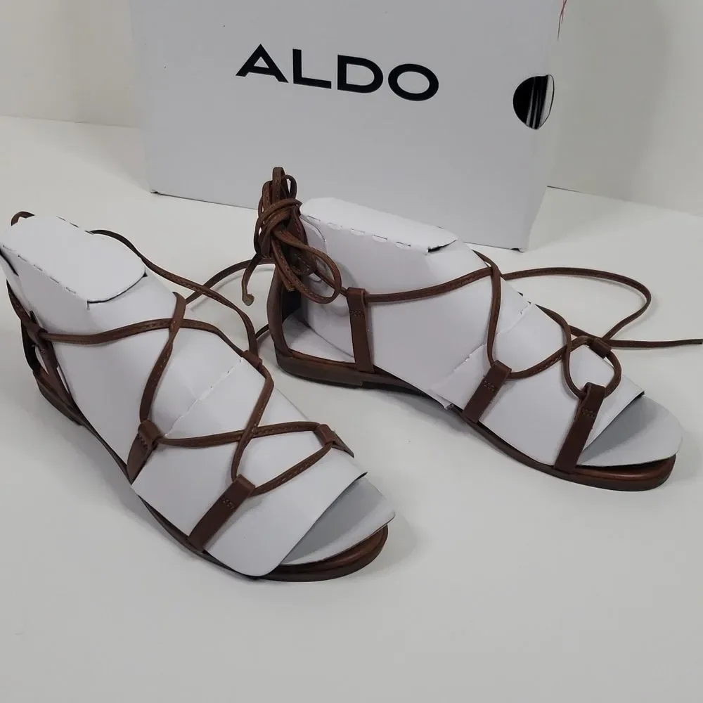 Aldo saddles